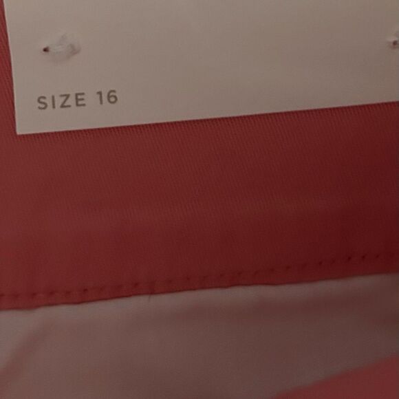 NEW LOFT Pink High Rise Raw Hem 4” Bermuda Shorts Size 16 - Picture 10 of 12